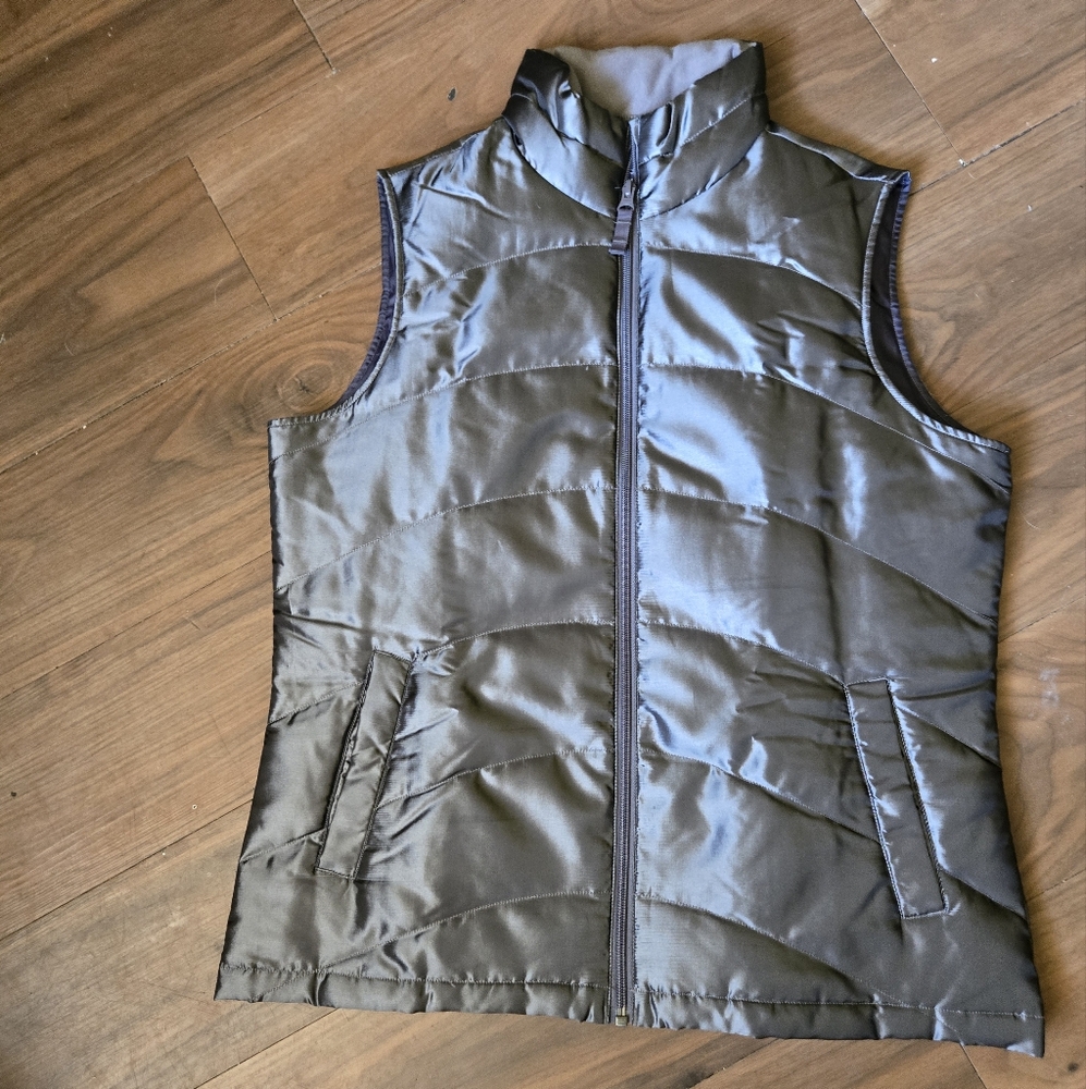 Lands end womens 80% Down zip up Puffer vest silver sz sm